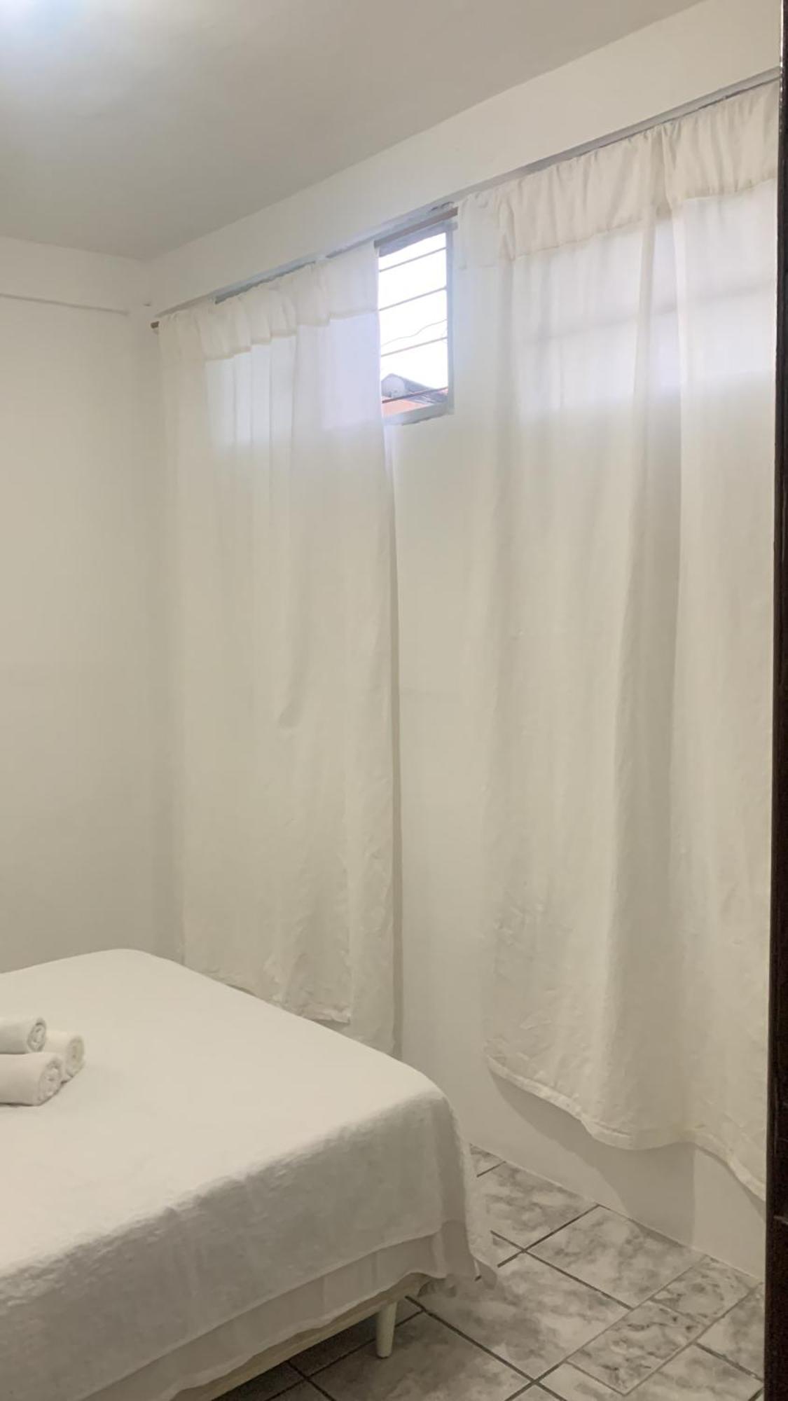 Oxe - Quartos No Centro * Salvador